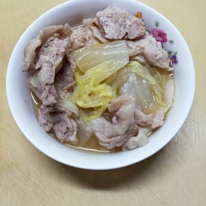 白菜と豚バラの重ねスープ(電気鍋で)